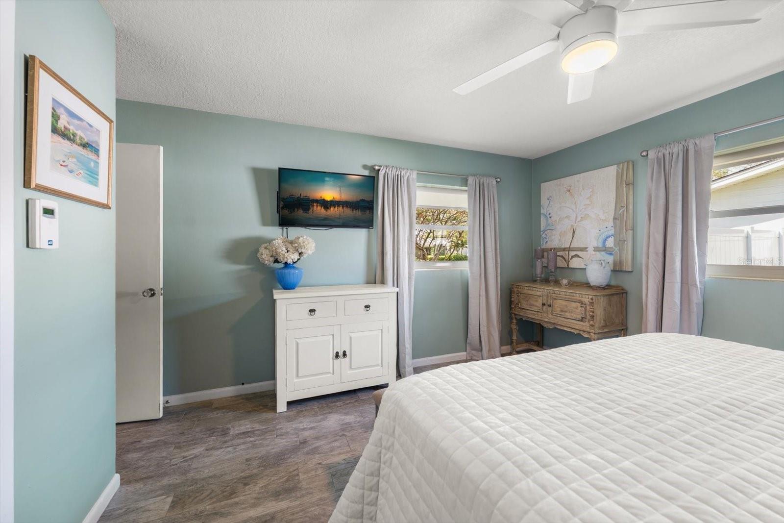 Image 27 of 59 For 1729 Laurie Lane