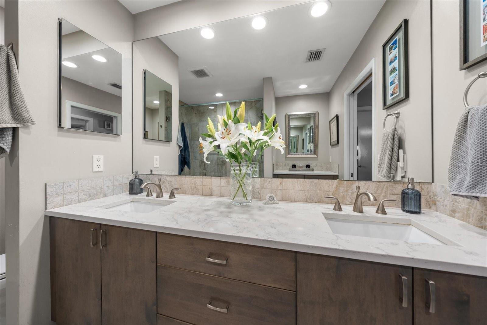 Image 29 of 59 For 1729 Laurie Lane