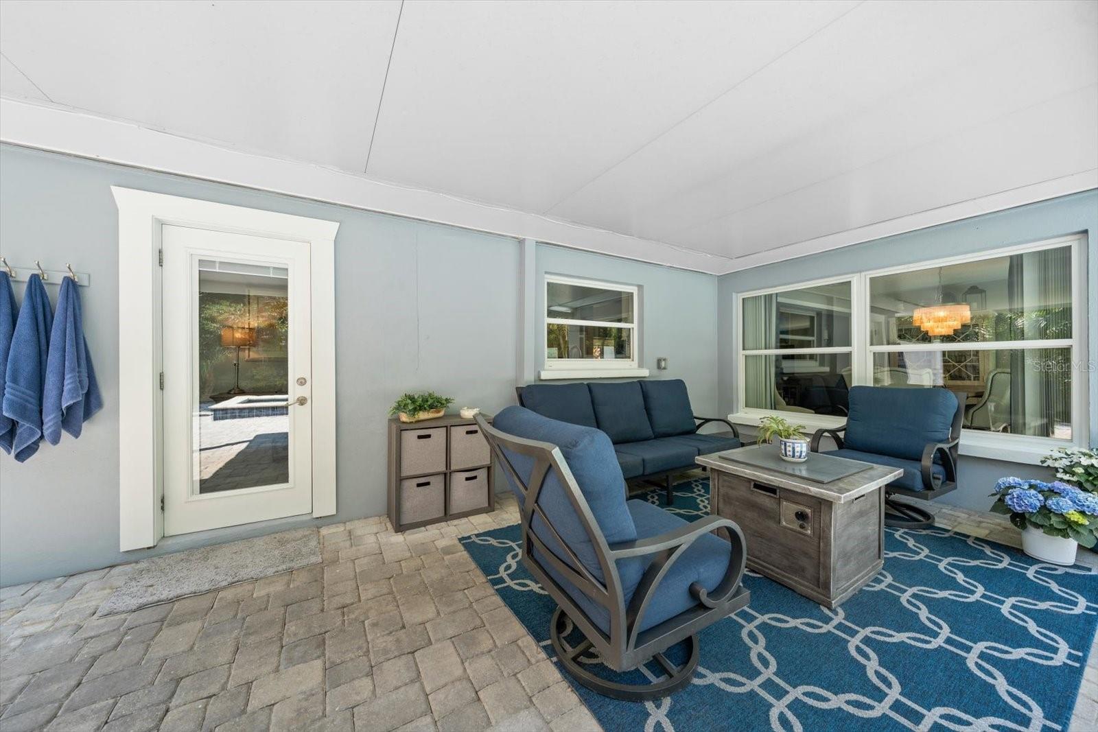 Image 39 of 59 For 1729 Laurie Lane