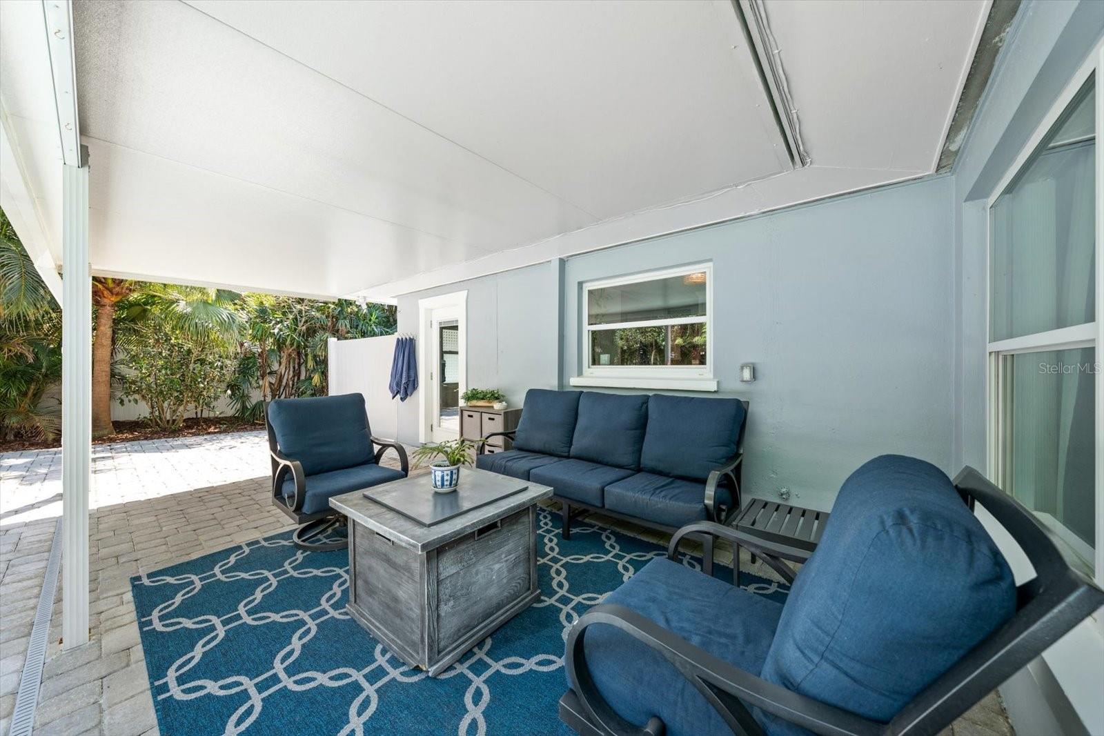 Image 40 of 59 For 1729 Laurie Lane