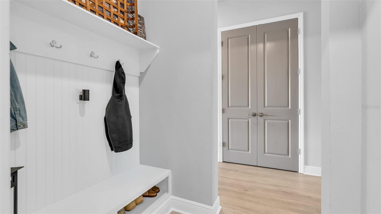 Image 12 of 49 For 12903 Oak Street