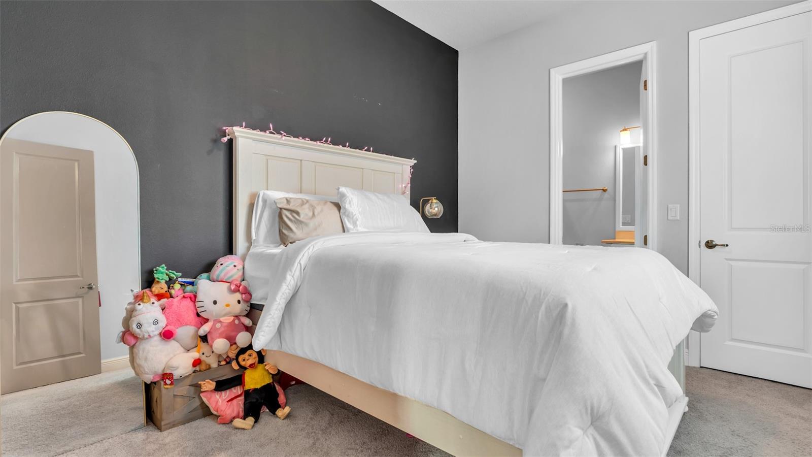 Image 35 of 49 For 12903 Oak Street