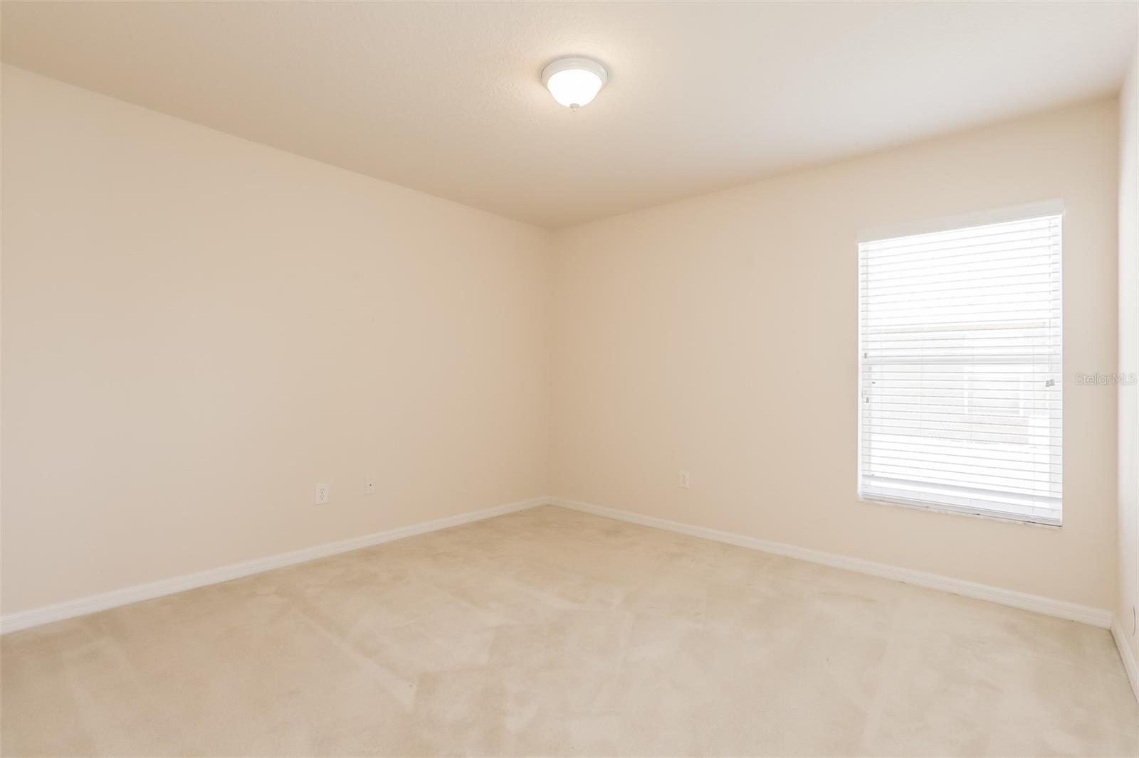 Image 11 of 14 For 1007 Sweet Breeze Drive