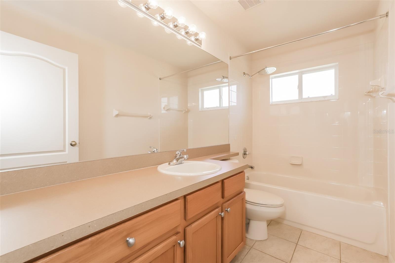 Image 12 of 14 For 1007 Sweet Breeze Drive