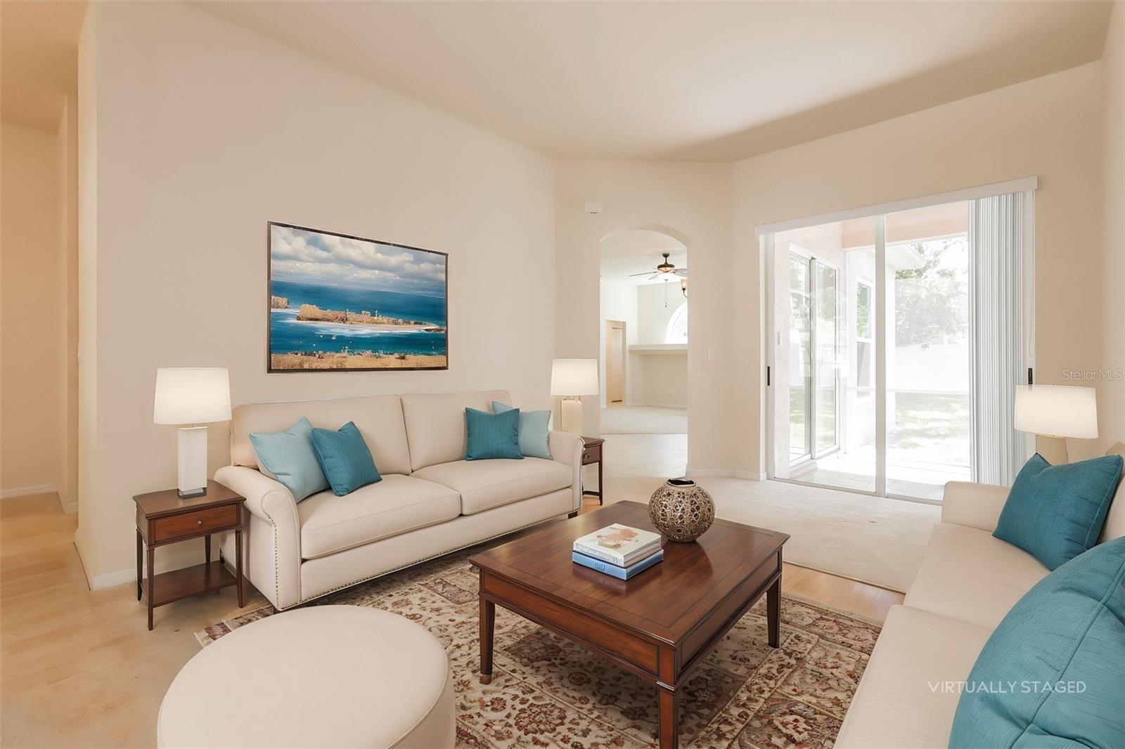 Image 4 of 14 For 1007 Sweet Breeze Drive