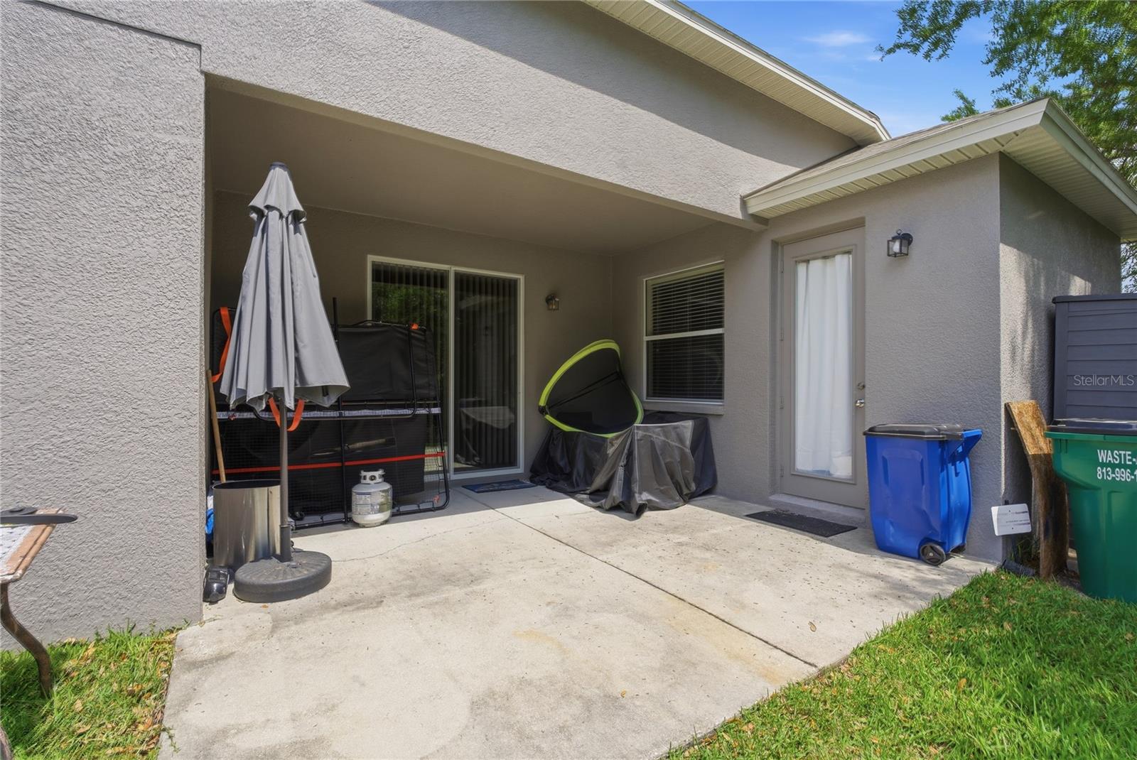 Listing photo id 26 for 3839 Grecko Drive
