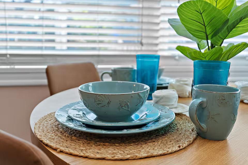 Listing photo id 30 for 724 Gulf Boulevard