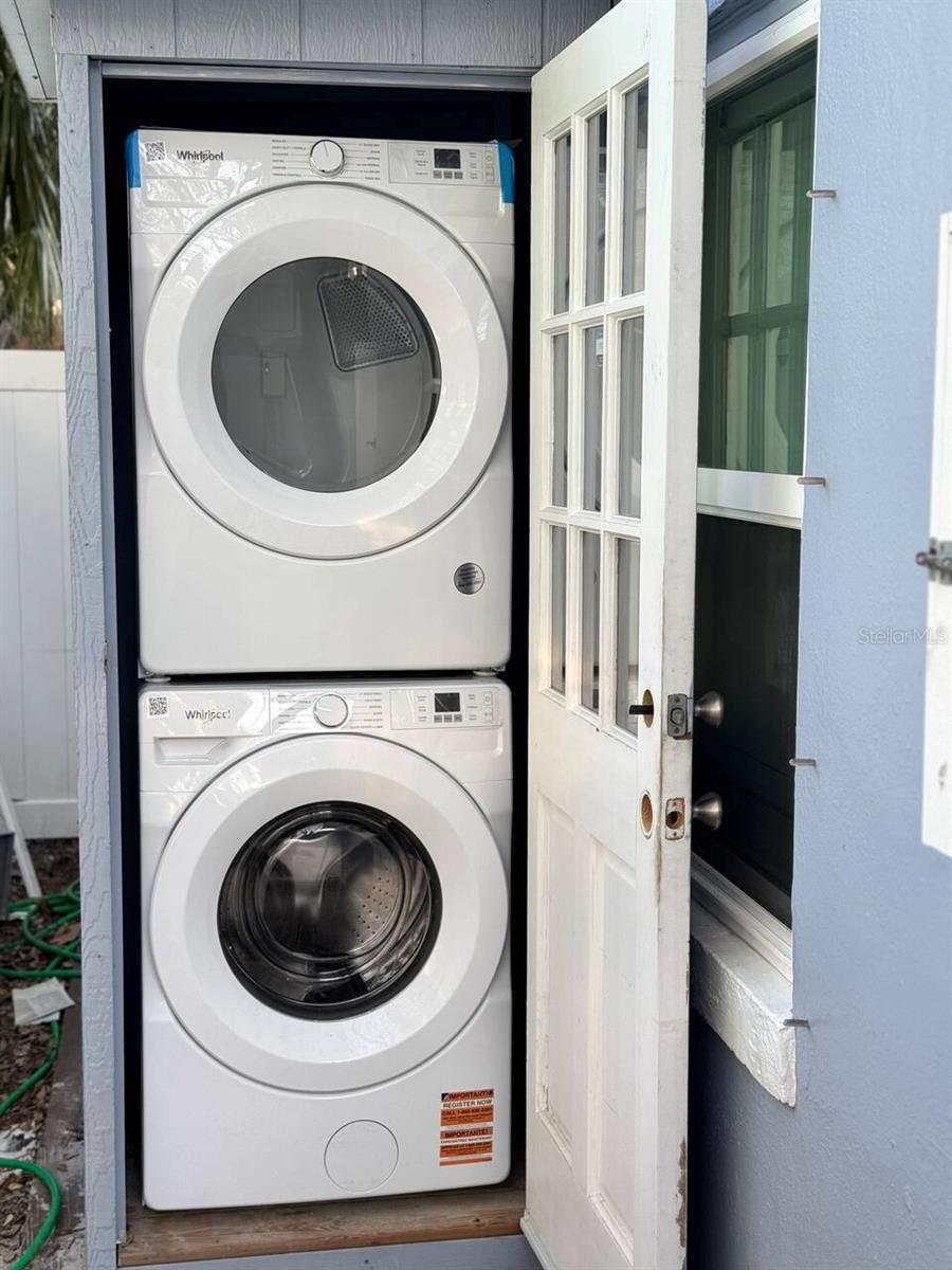 Listing photo id 36 for 724 Gulf Boulevard