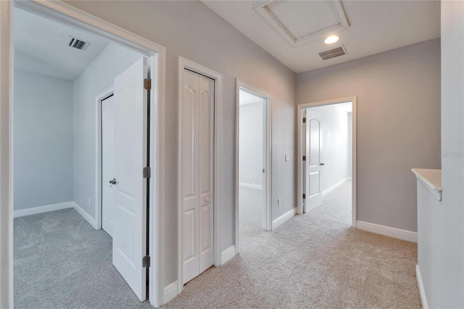 Image 40 of 100 For 410 Manns Harbor Drive