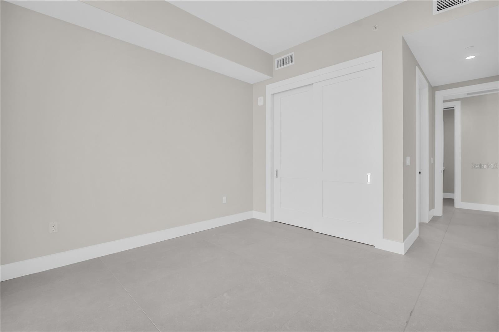 Image 30 of 91 For 275 1st Avenue S 3704