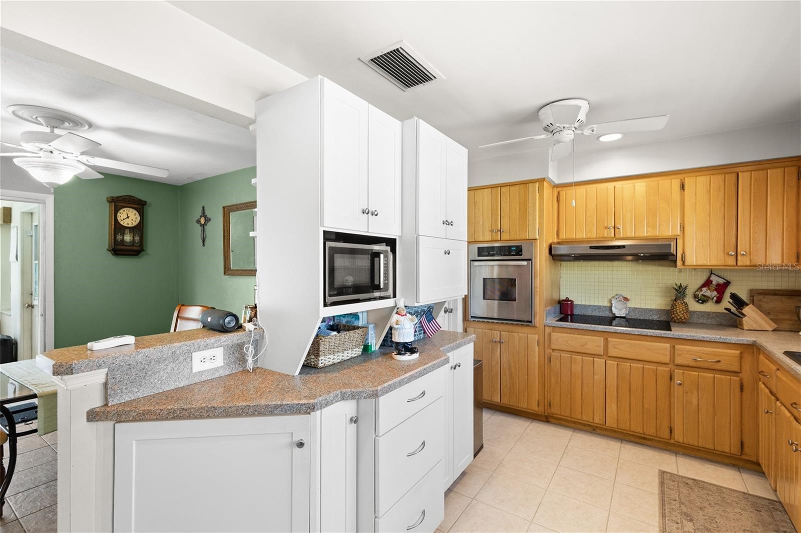 Image 13 of 38 For 1365 Windsor Drive