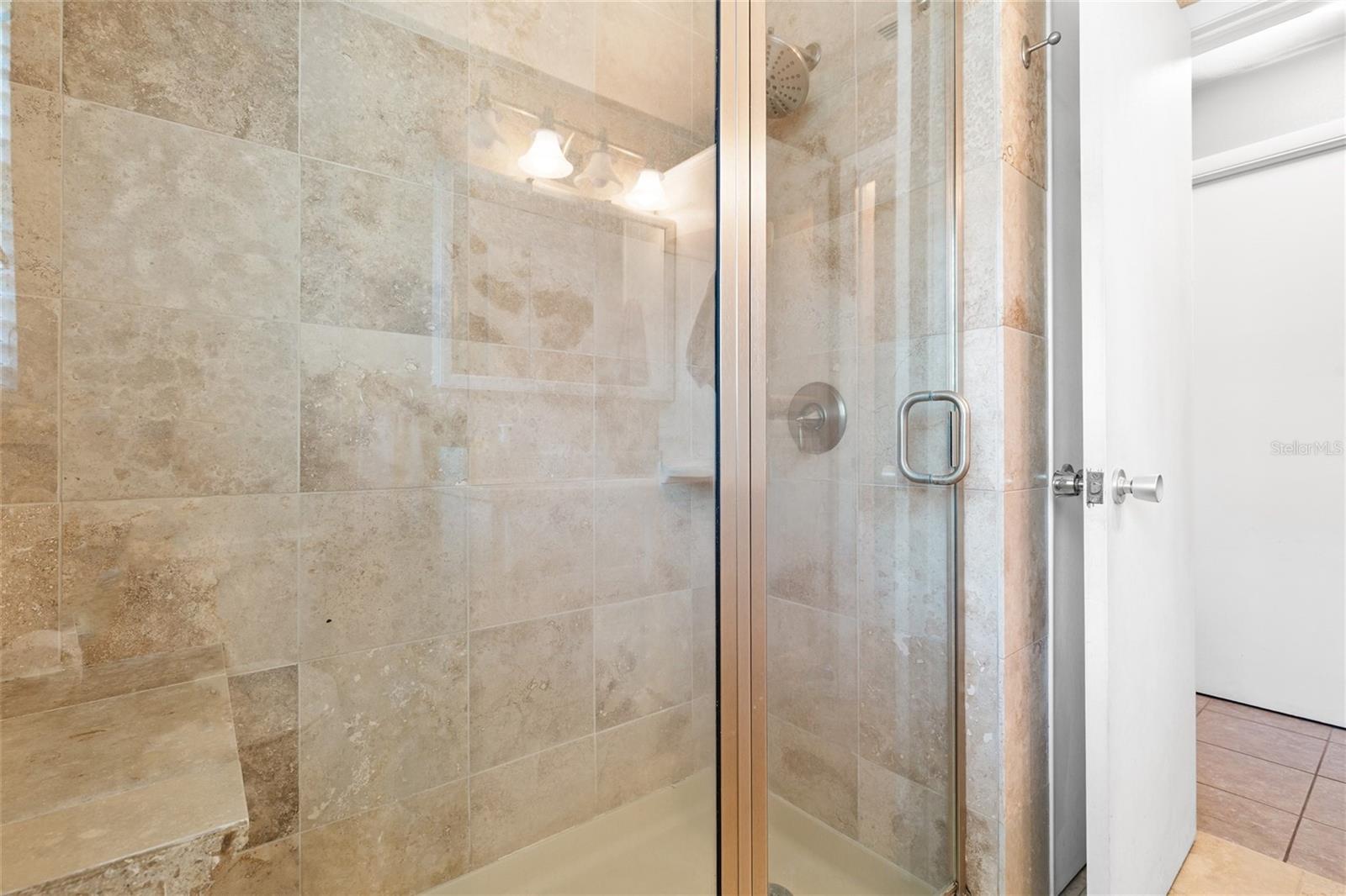 Image 18 of 38 For 1365 Windsor Drive