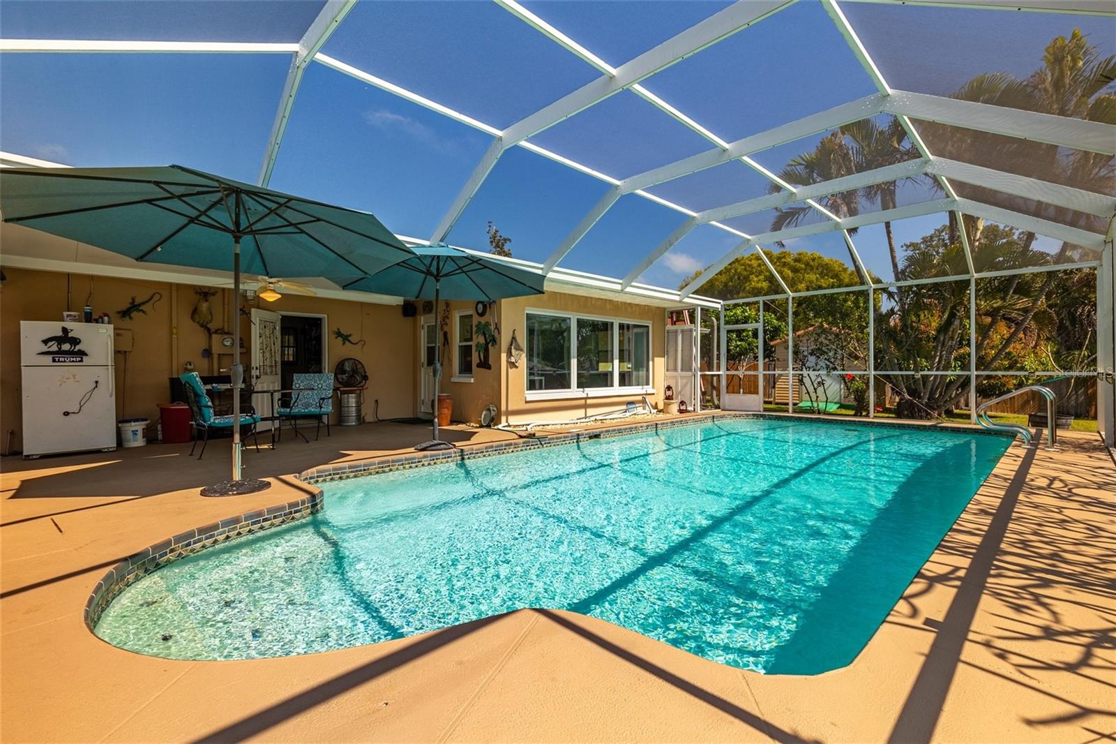 Image 28 of 38 For 1365 Windsor Drive