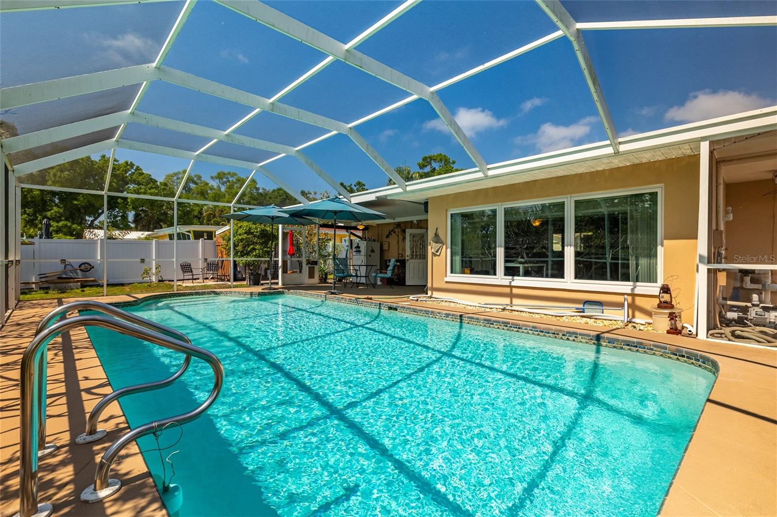 Image 30 of 38 For 1365 Windsor Drive