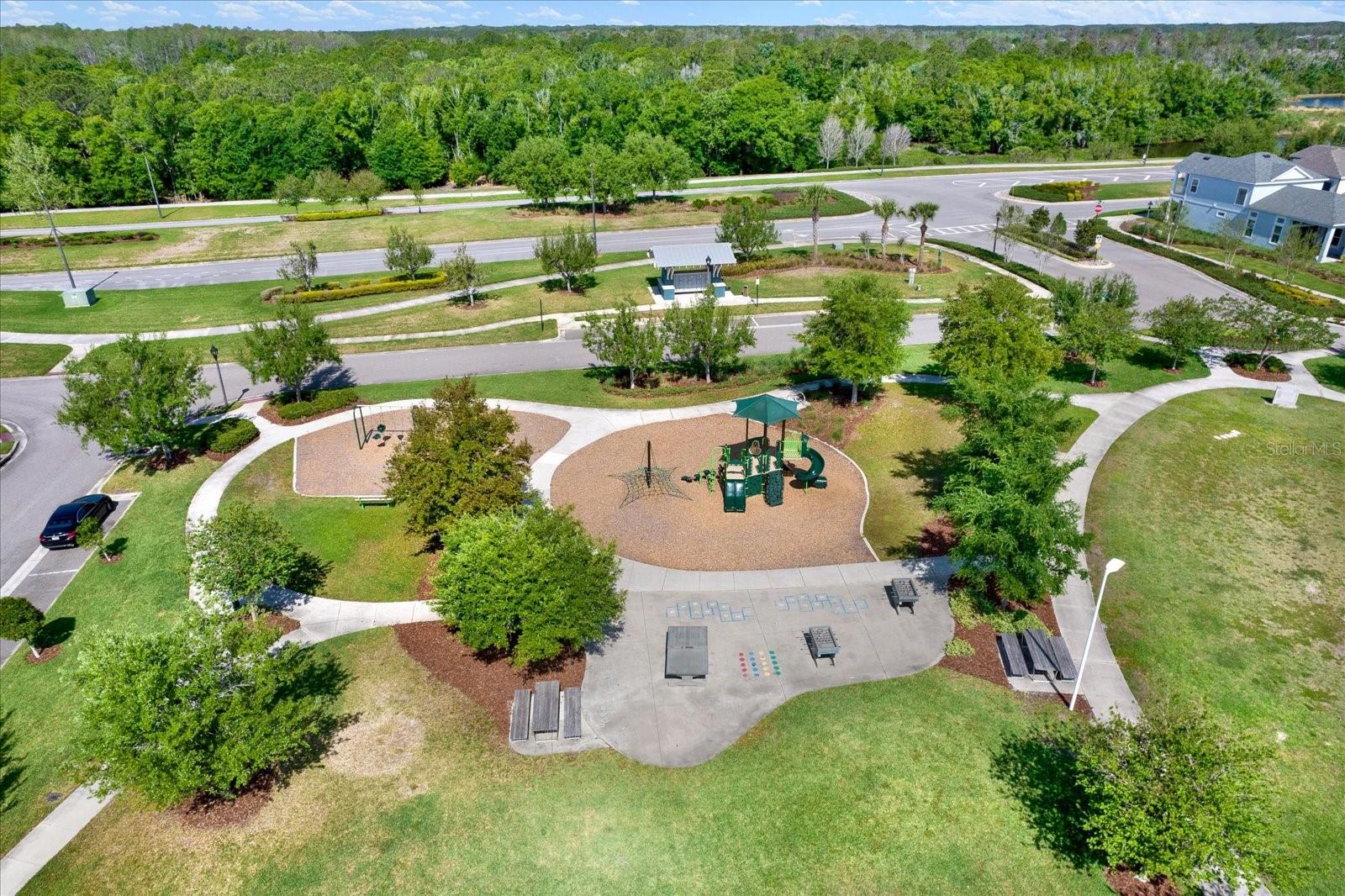 Image 21 of 38 For 16930 Storyline Drive