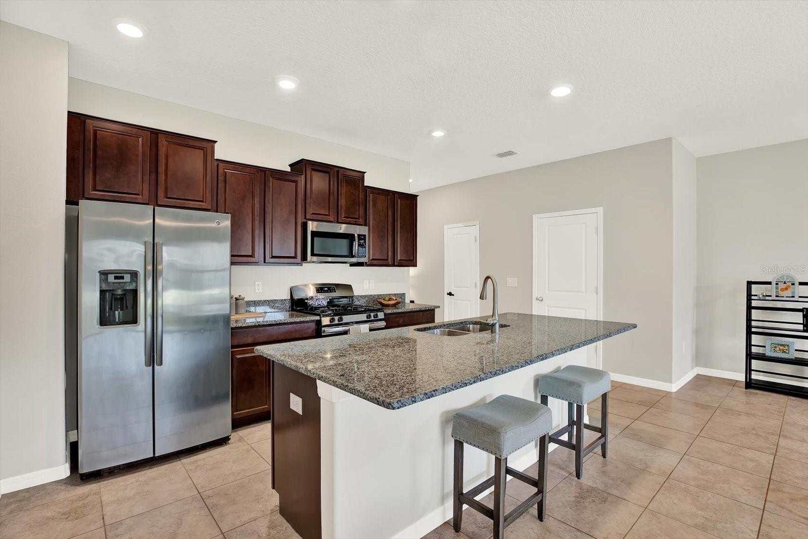 Image 3 of 38 For 16930 Storyline Drive