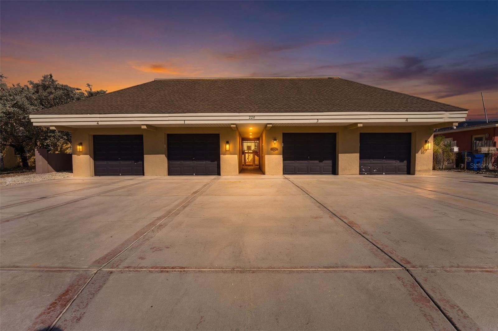 Details for 220 126th Avenue 1, TREASURE ISLAND, FL 33706