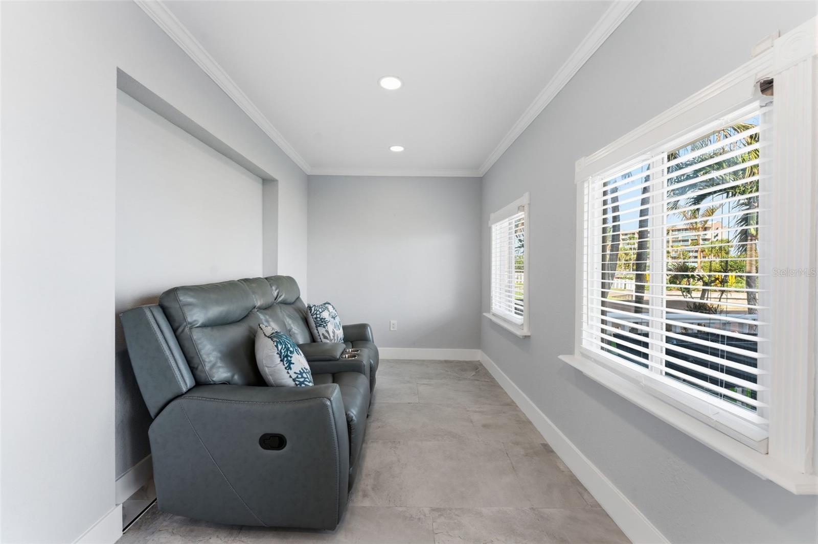 Image 14 of 46 For 220 126th Avenue 1