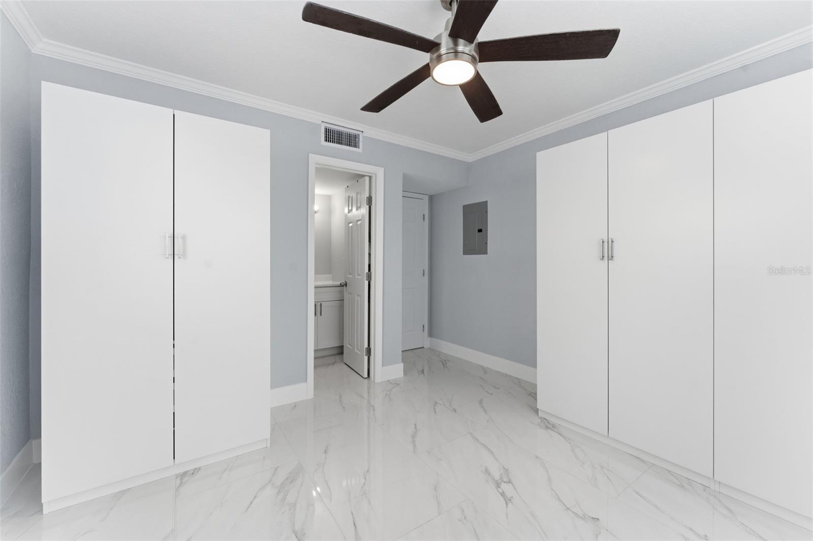 Image 20 of 46 For 220 126th Avenue 1