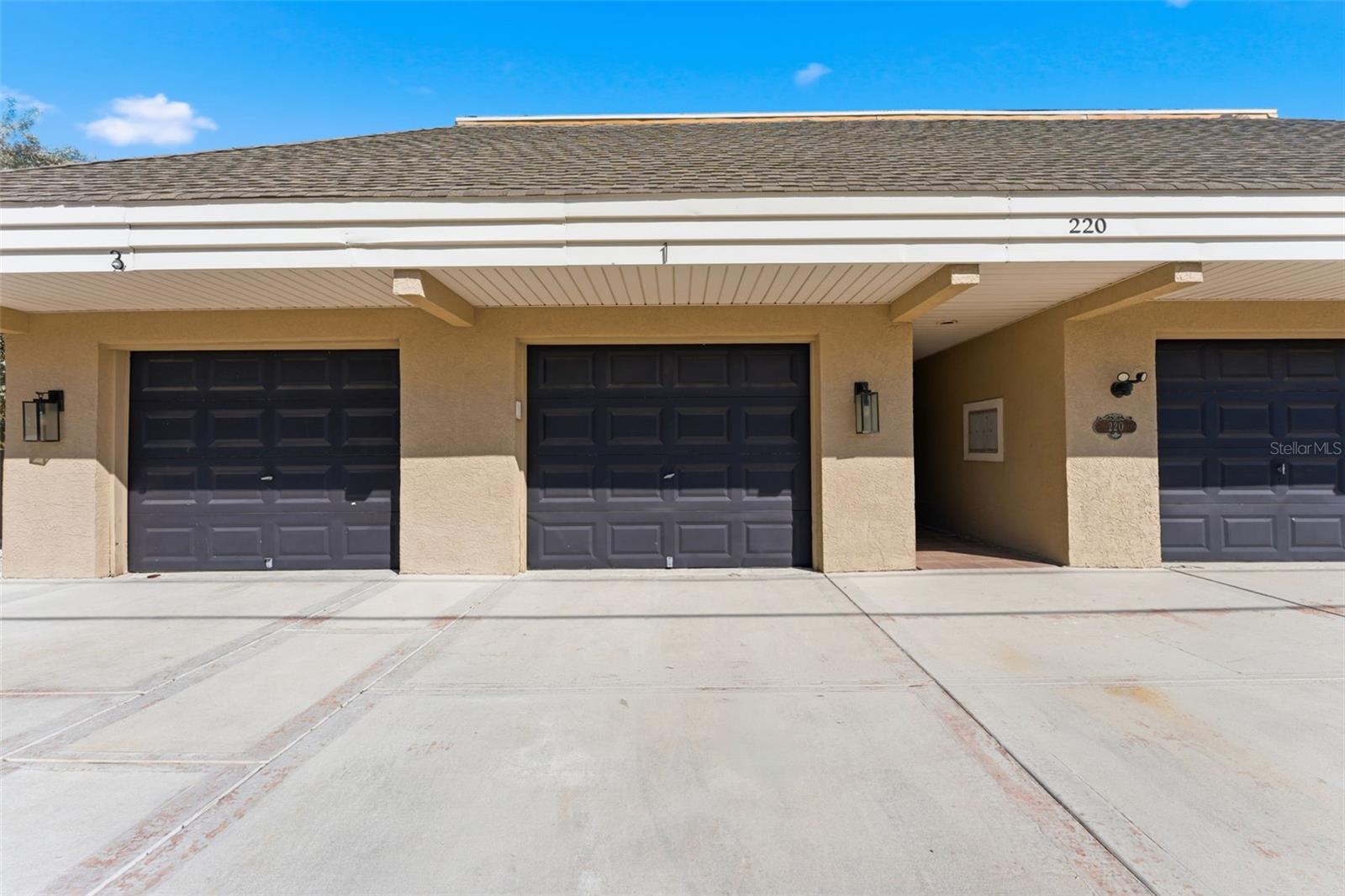 Image 4 of 46 For 220 126th Avenue 1