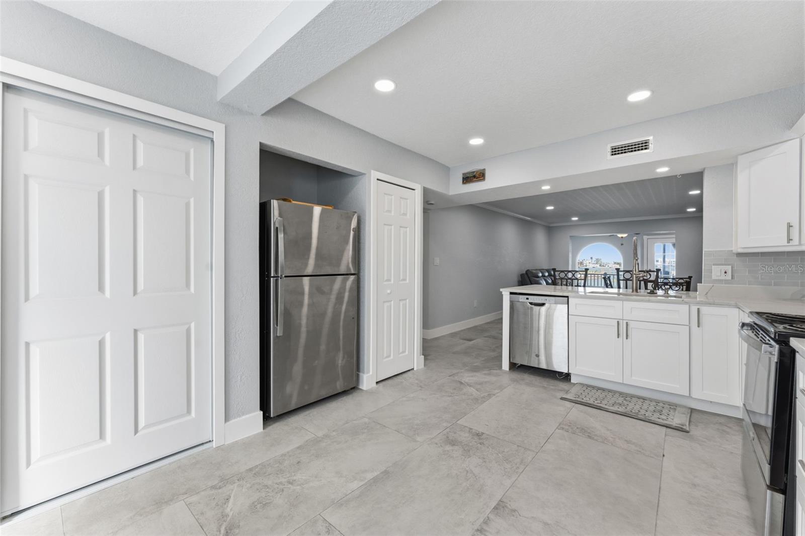 Image 8 of 46 For 220 126th Avenue 1