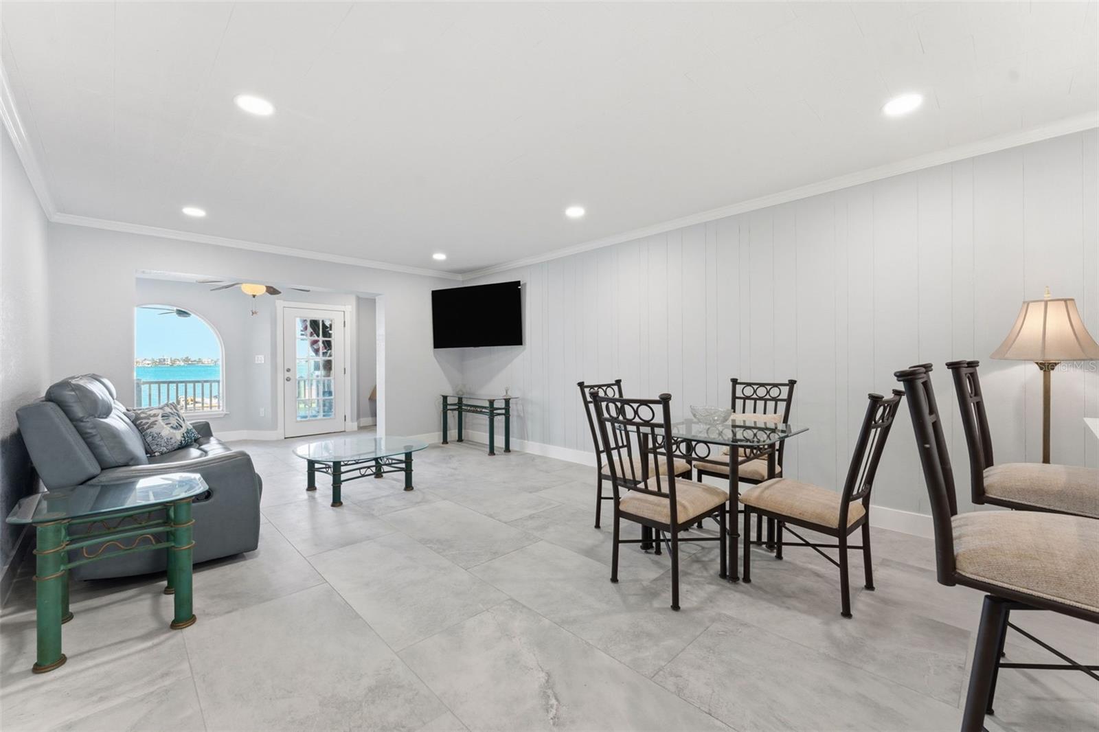 Image 9 of 46 For 220 126th Avenue 1