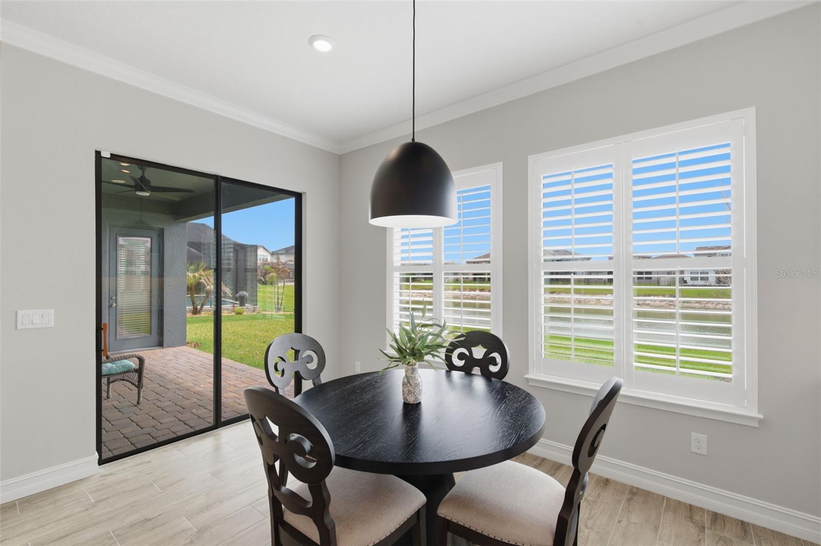 Listing photo id 18 for 29657 Picana Lane