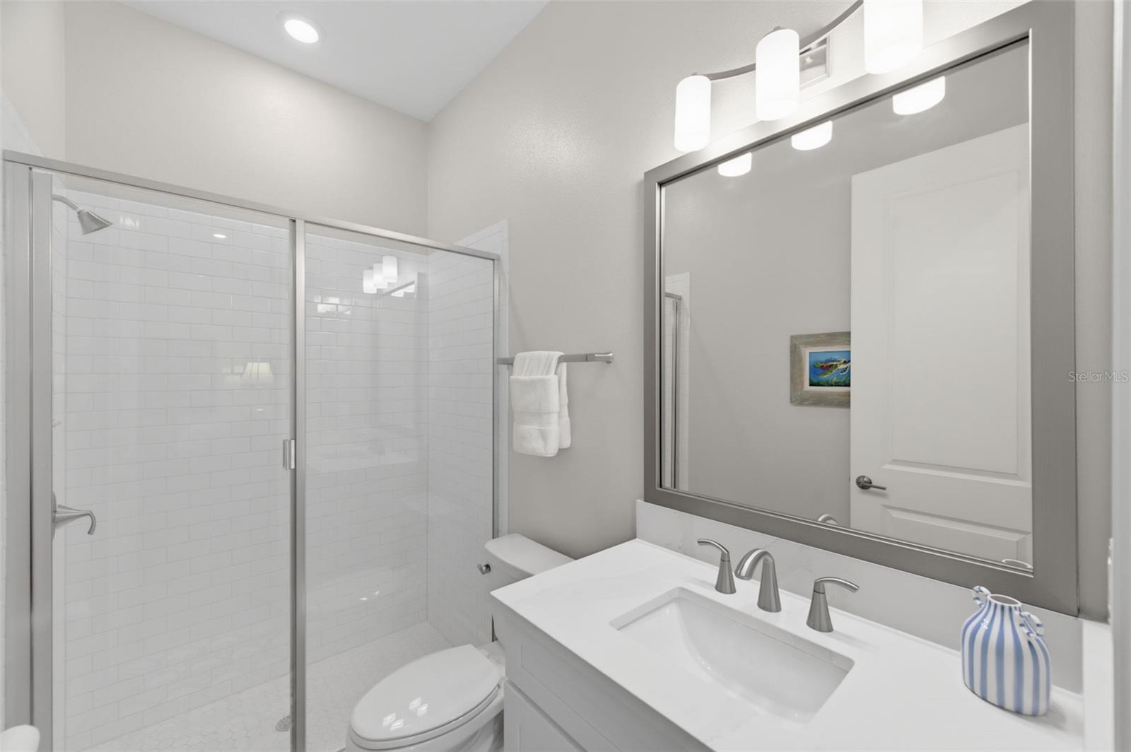 Listing photo id 34 for 29657 Picana Lane