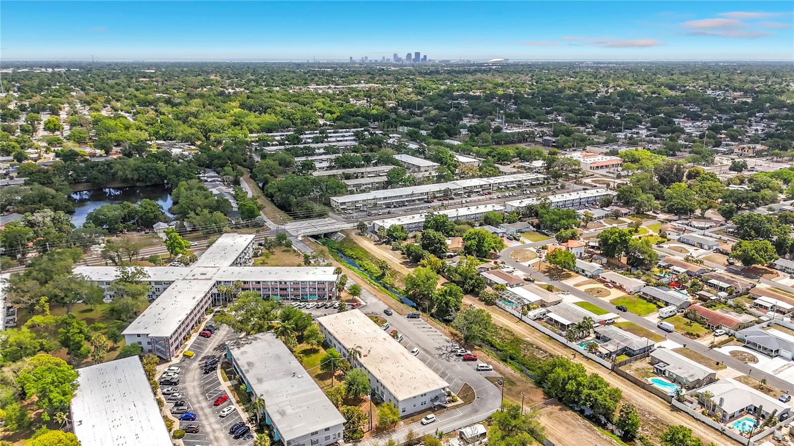 Image 38 of 42 For 5861 42nd Terrace N 1610