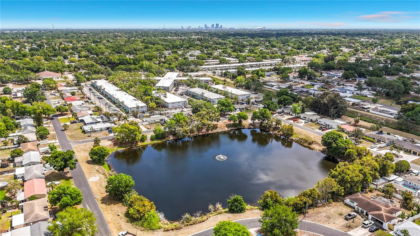 Image 40 of 42 For 5861 42nd Terrace N 1610