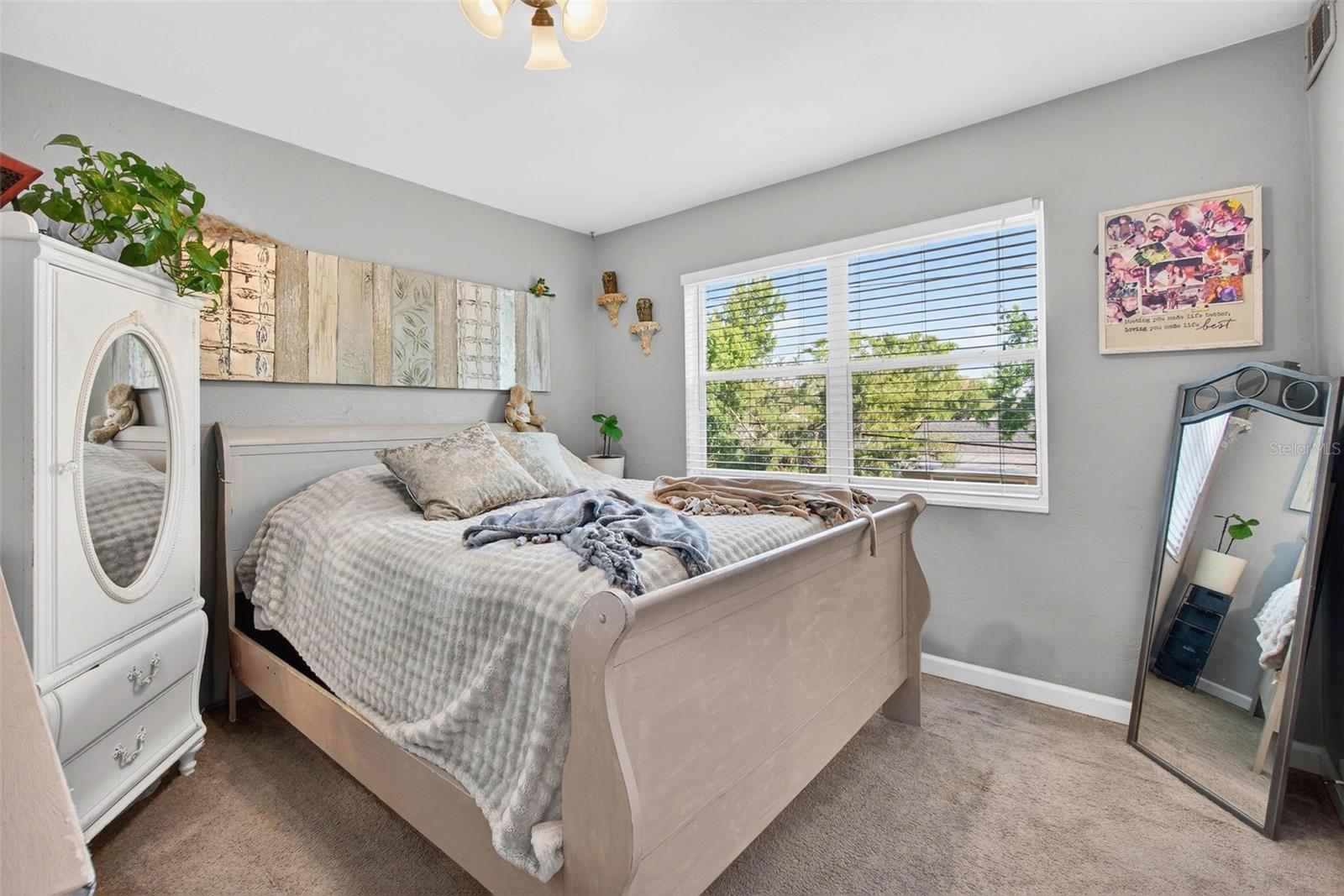 Image 7 of 16 For 11447 Park Boulevard 210