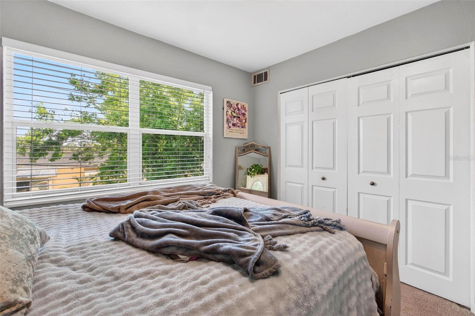 Image 8 of 16 For 11447 Park Boulevard 210