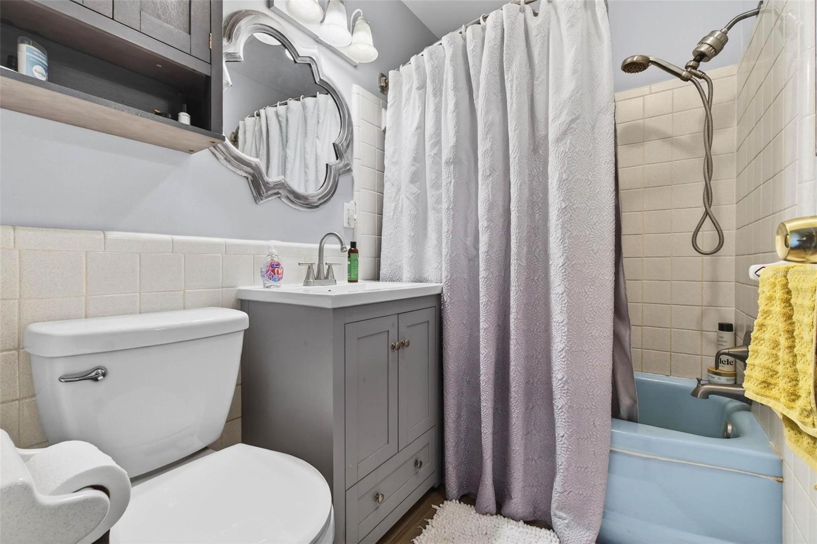 Image 9 of 16 For 11447 Park Boulevard 210