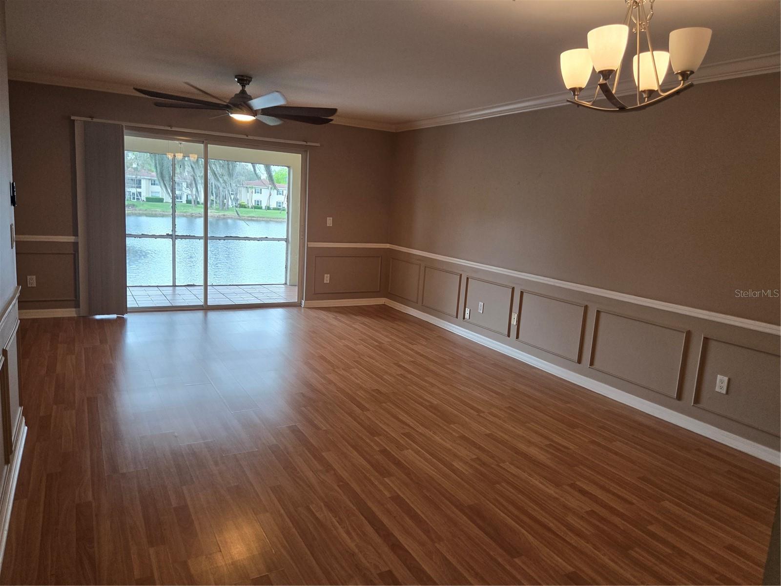 Image 4 of 17 For 10350 Carrollwood Lane 188