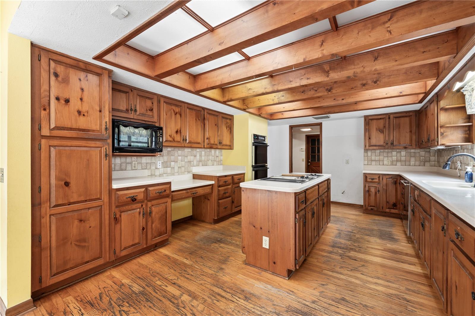 Image 11 of 80 For 3308 Cooper Road