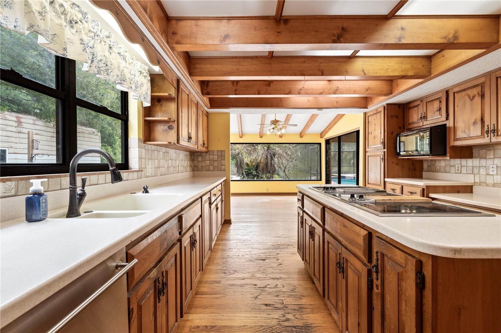 Image 13 of 80 For 3308 Cooper Road