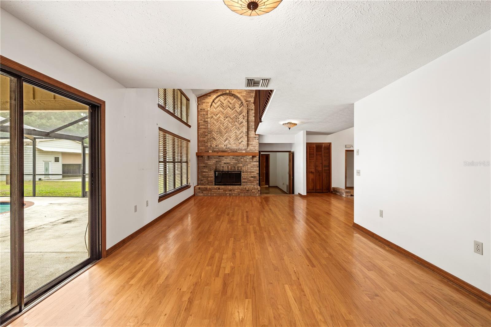 Image 18 of 80 For 3308 Cooper Road