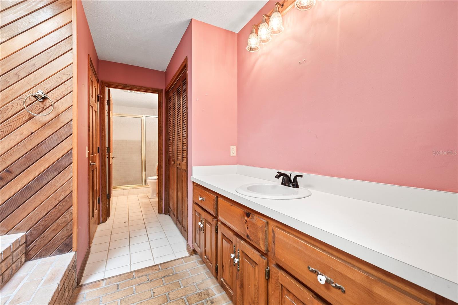 Image 33 of 80 For 3308 Cooper Road