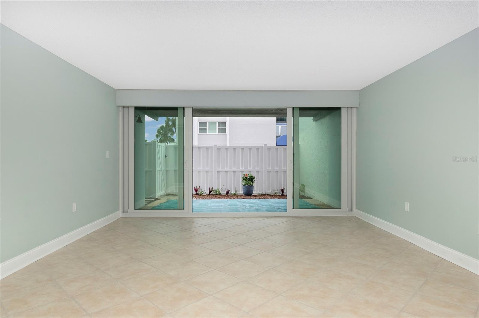 Image 16 of 26 For 450 Treasure Island Causeway 105