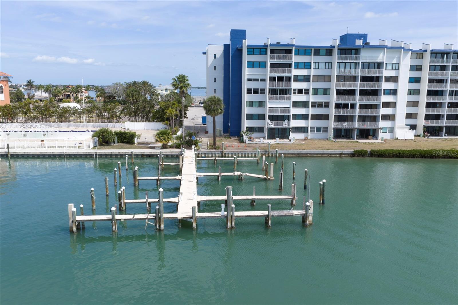 Image 23 of 26 For 450 Treasure Island Causeway 105