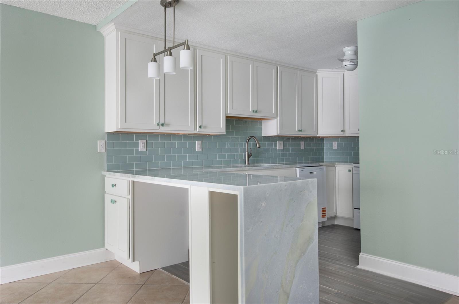 Image 4 of 26 For 450 Treasure Island Causeway 105