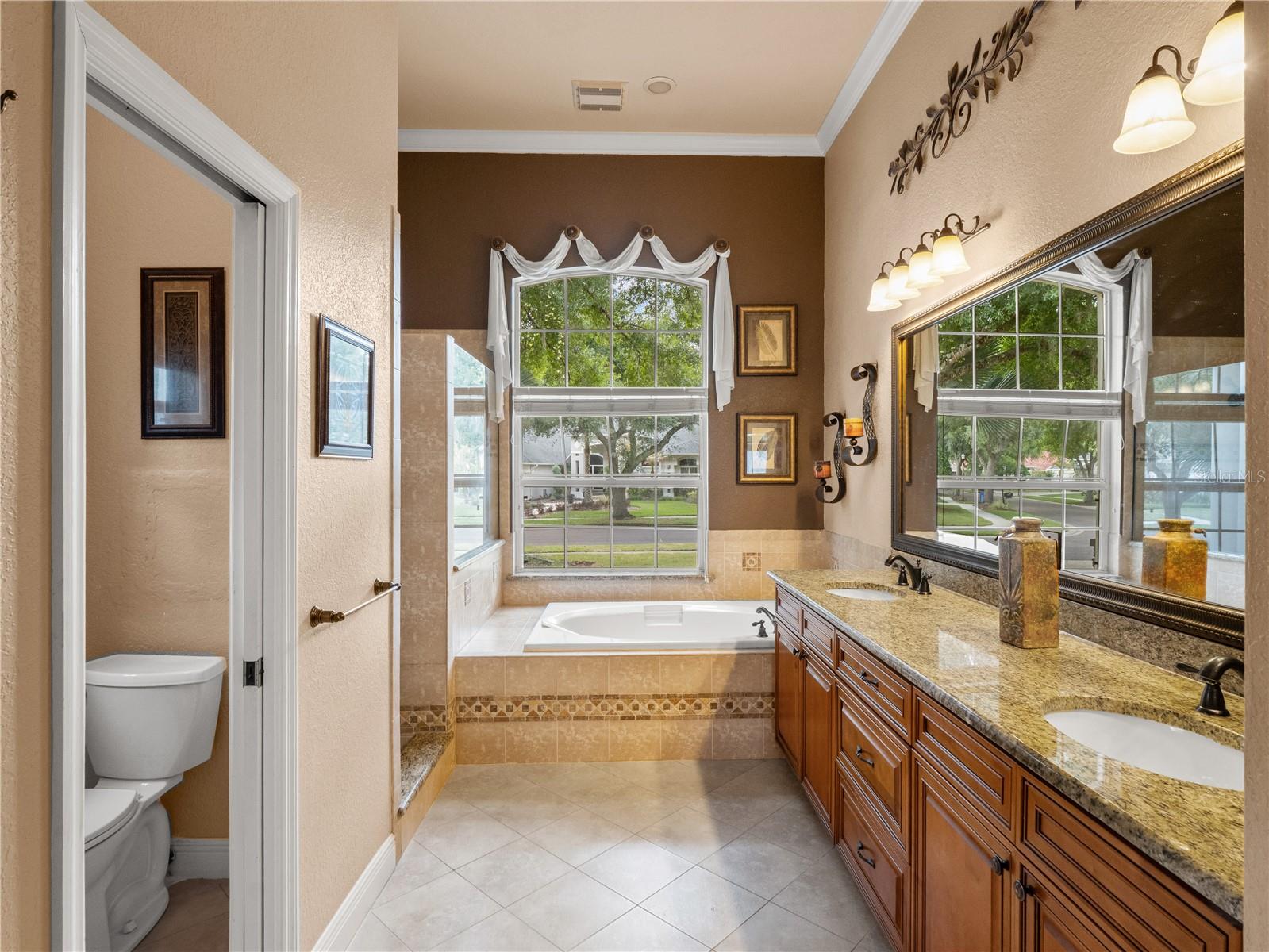 Image 31 of 66 For 5021 Wesley Drive