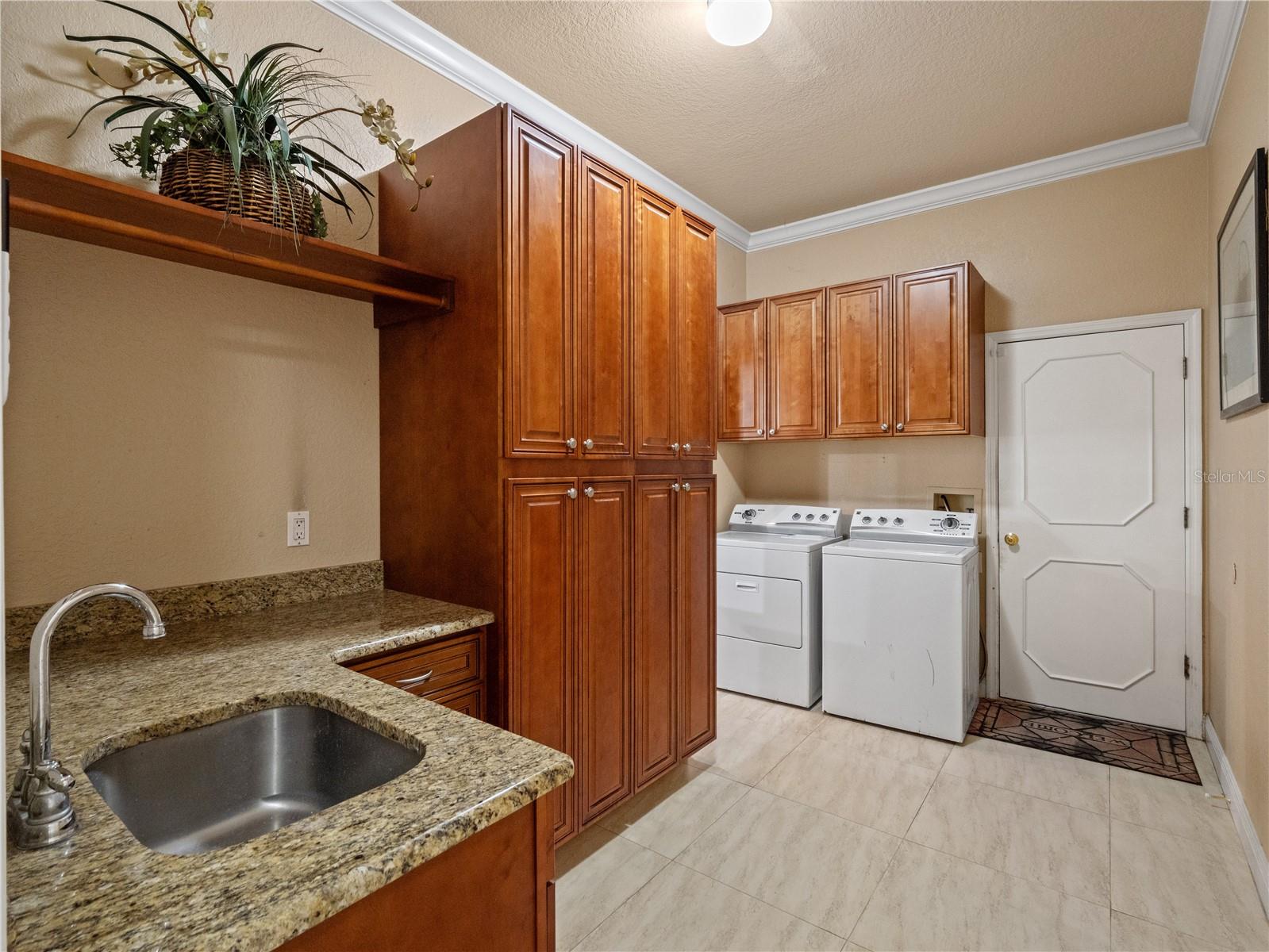 Image 41 of 66 For 5021 Wesley Drive