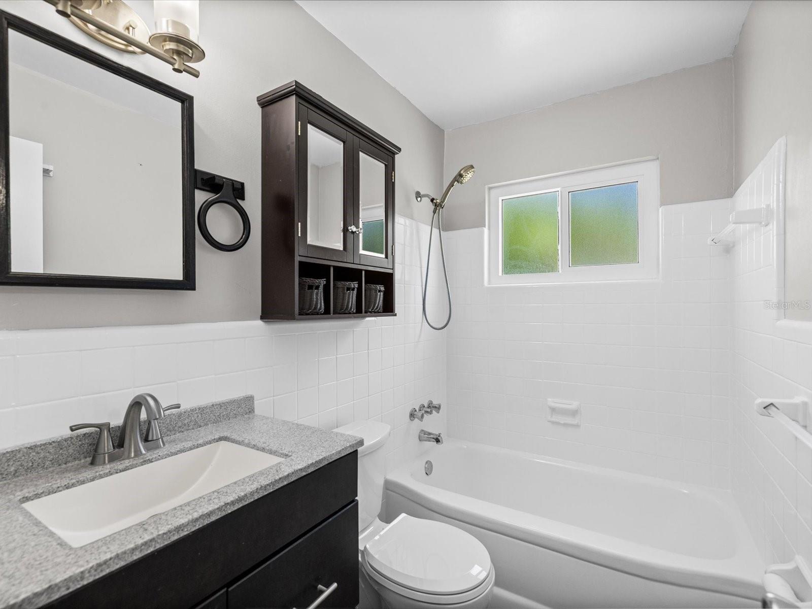 Image 13 of 31 For 1485 Prescott Avenue