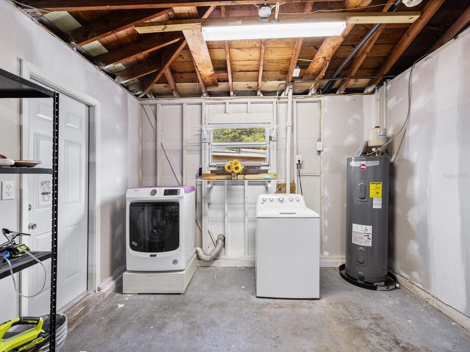 Image 19 of 31 For 1485 Prescott Avenue