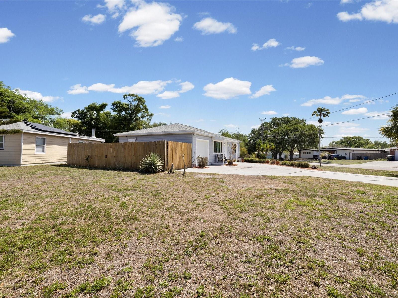 Image 29 of 31 For 1485 Prescott Avenue