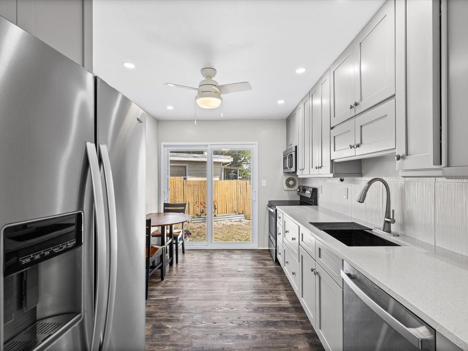 Image 3 of 31 For 1485 Prescott Avenue