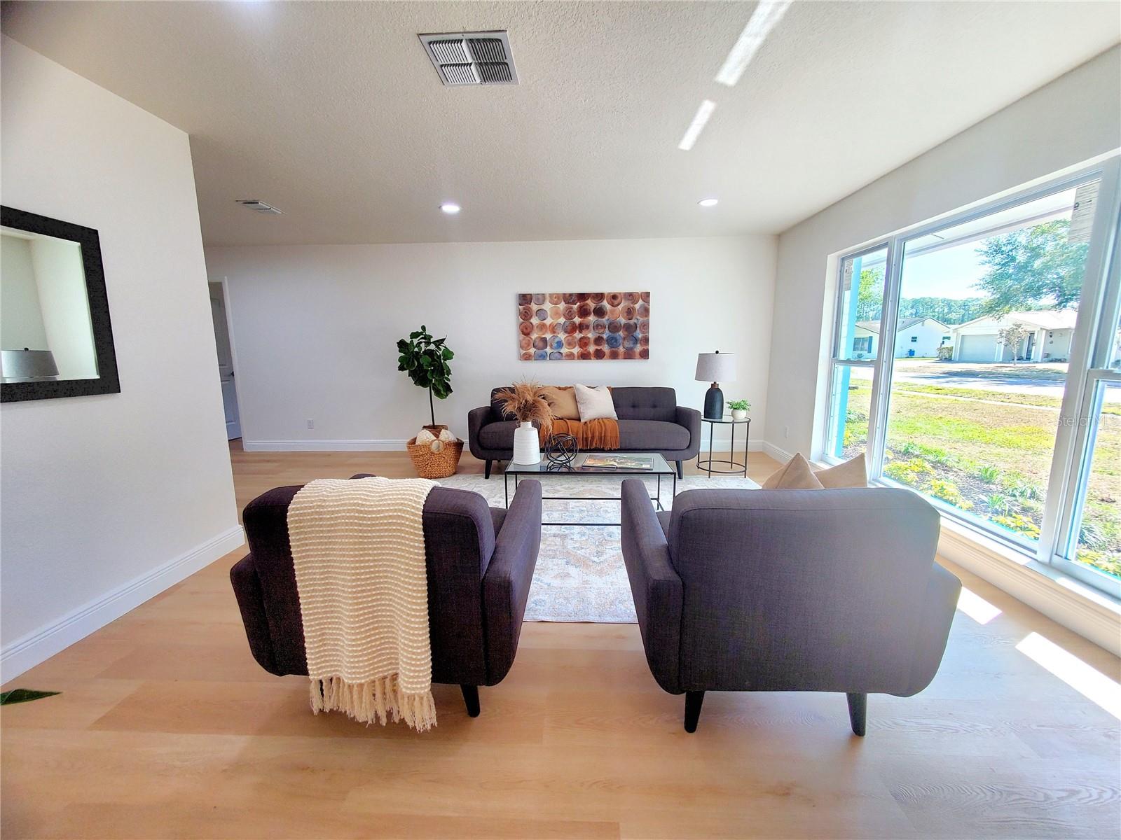 Image 11 of 54 For 835 Anchorage Lane