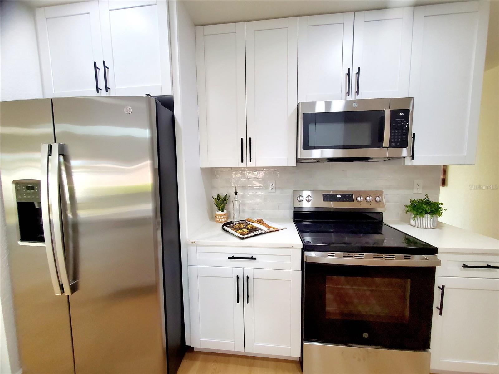 Image 13 of 54 For 835 Anchorage Lane