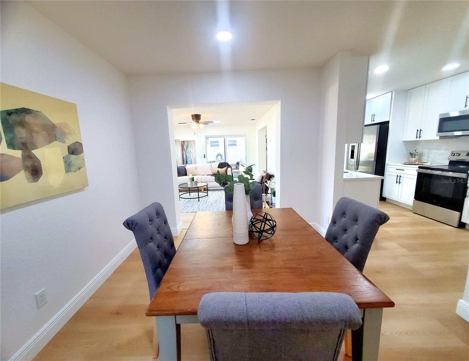 Image 17 of 54 For 835 Anchorage Lane